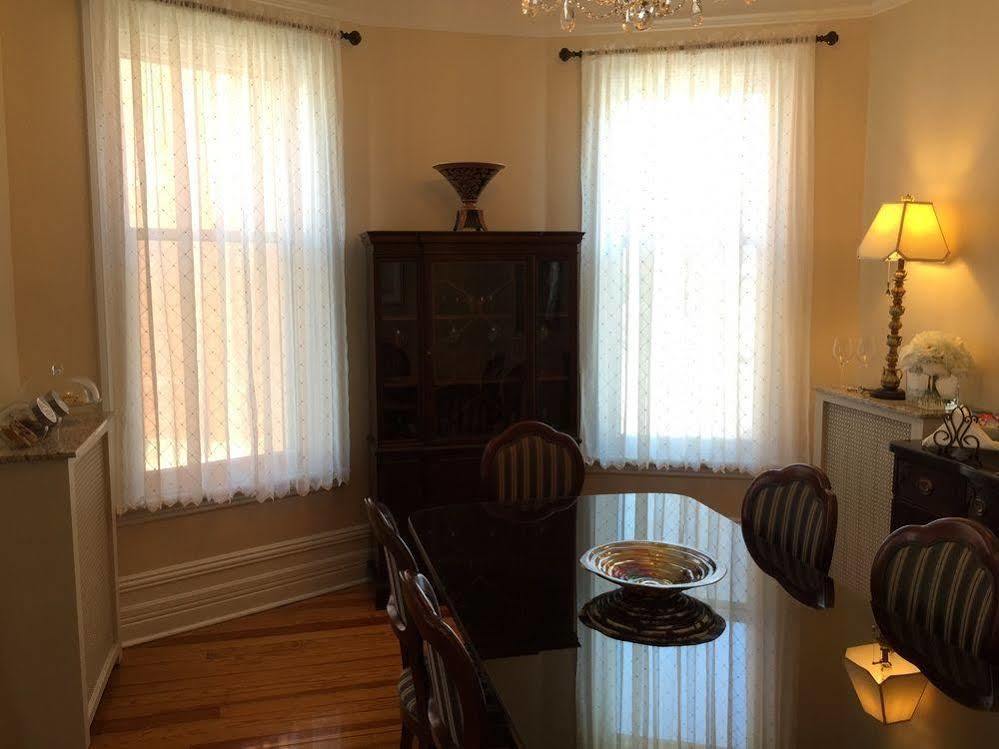 The Century House Bed And Breakfast Ottawa Exterior foto