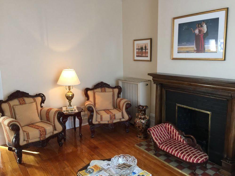 The Century House Bed And Breakfast Ottawa Exterior foto